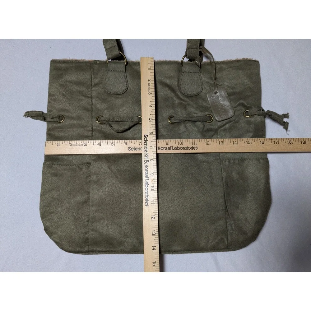 NEIMAN‎ MARCUS Women Green Faux Suede Faux Fur Trim Tote Bag